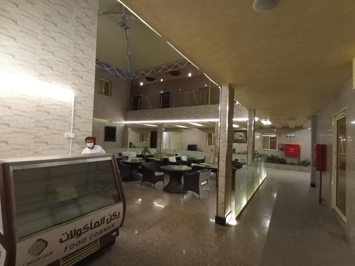 Celine Al Motamaiza Furnished Apartment Yidda Exterior foto